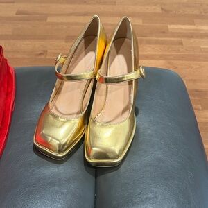 Gold Mary Jane Women's Shoes